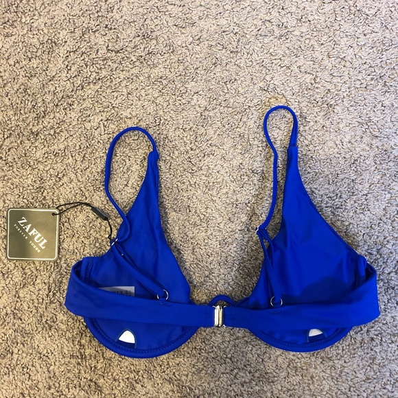 ZAFUL Plunge Underwire Bikini Top - Picture 2 of 3